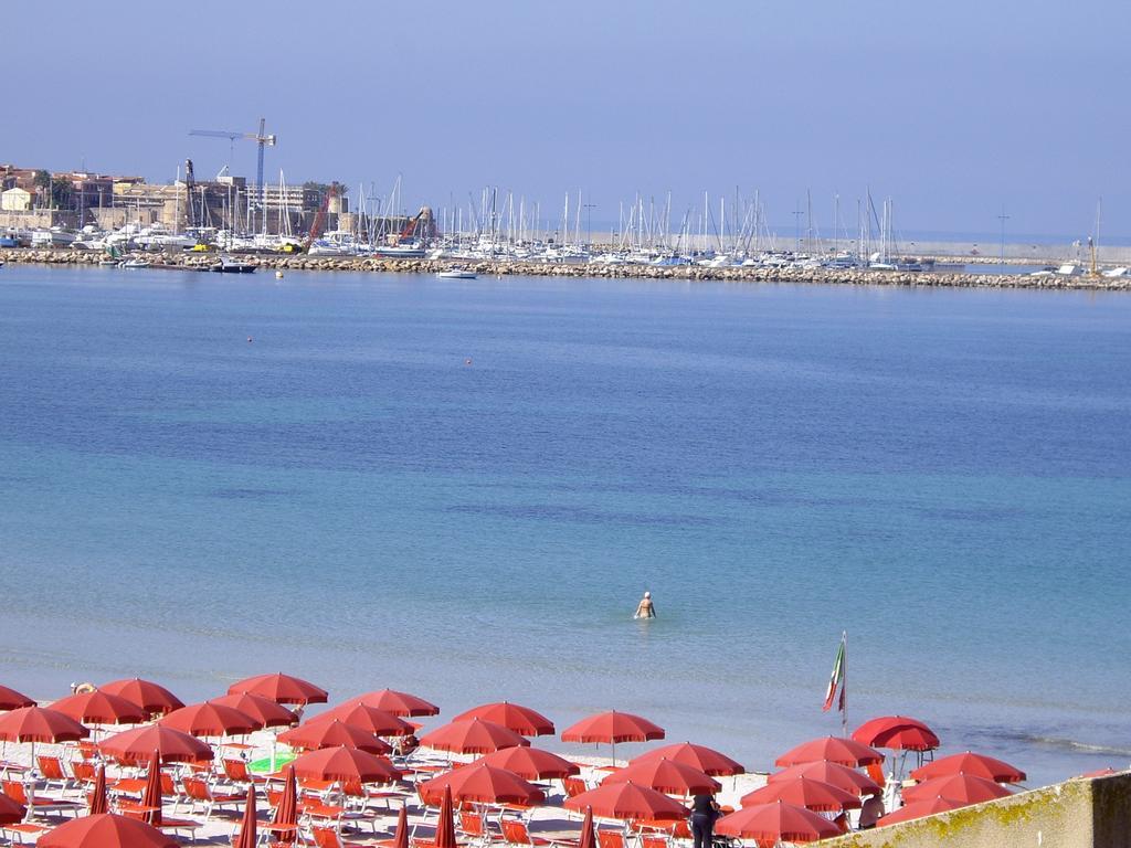 La Terrazza - Residenze Maricharme Apartment Alghero Ngoại thất bức ảnh